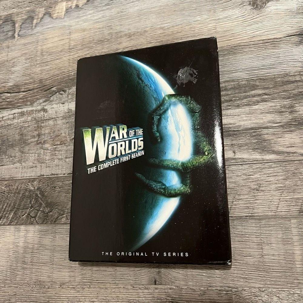 War of the Worlds - The Complete First Season- DVD set